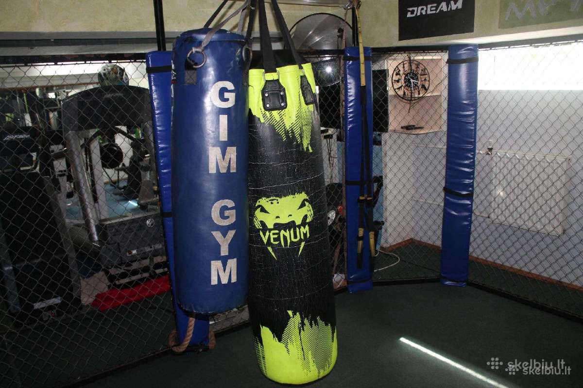 Mma kilnojamas ringas