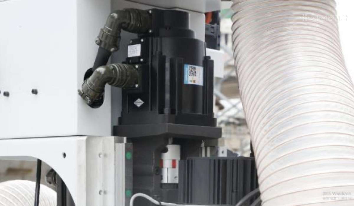 CNC apdirbimo centras Syutech 2131 Atc - nuotraukos Nr. 7