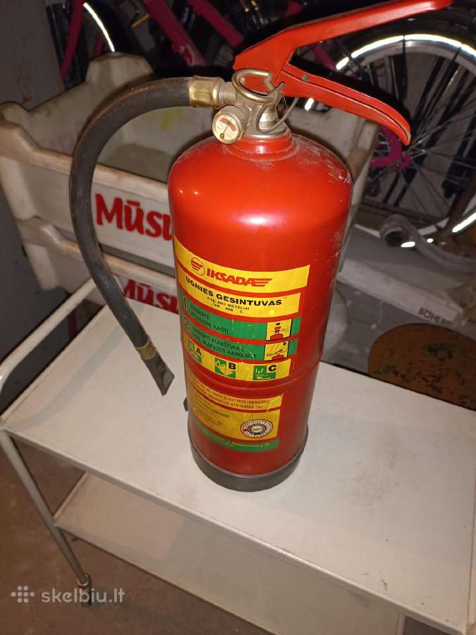 6 kg. miltelinis gesintuvas