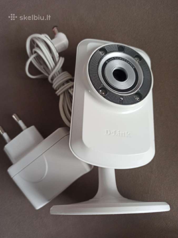 Arlo stotelė vmb4500. Kamera D-link Dcs932l