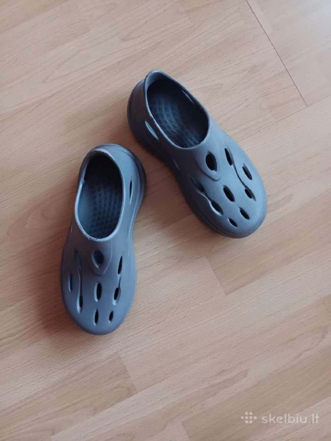 Croc's tipo sandalai. 37,5.
