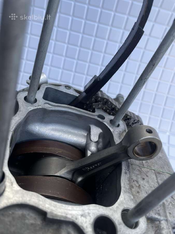 Honda crf250r variklio dalys - nuotraukos Nr. 7