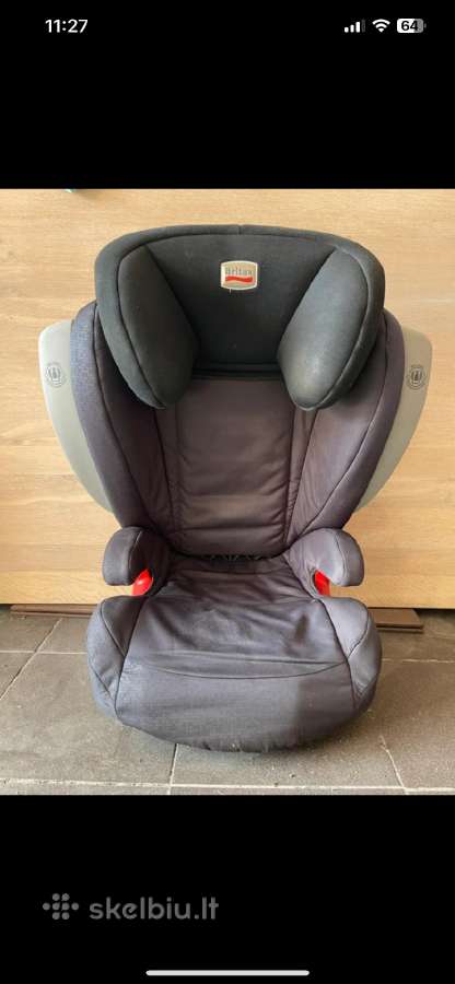 Automobilio kedute dovanoju