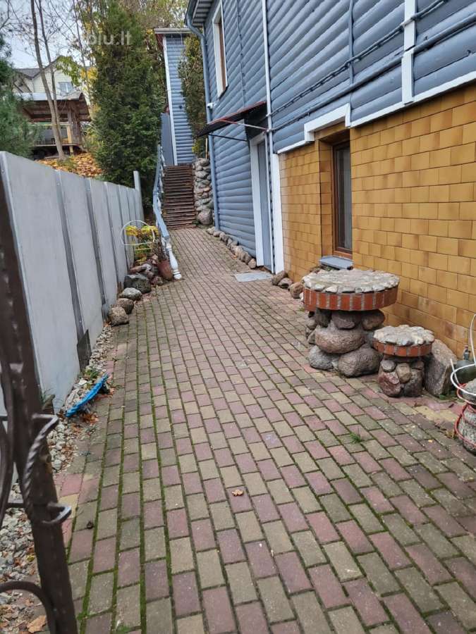 Nuomuojamu 300 kambarių namuką - nuotraukos Nr. 12