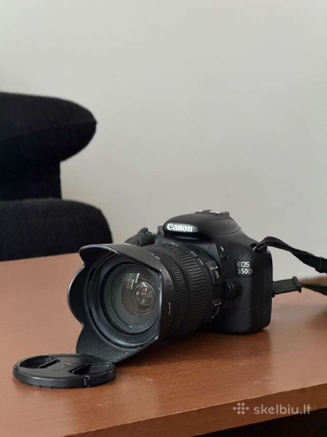Canon EOS 550d fotoaparatas su Sigma 17-70mm