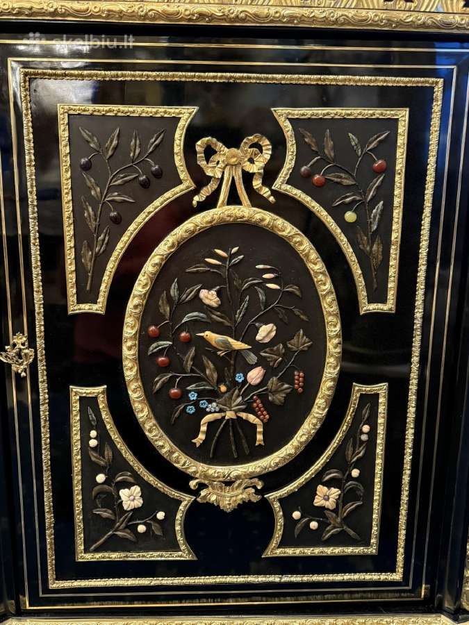 Baldai, porcelianas, sviestuvai,pietra dura - nuotraukos Nr. 3