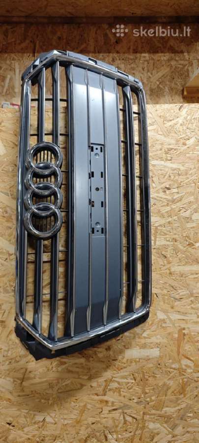 Audi A4 B9 priekinės groteles, originalios