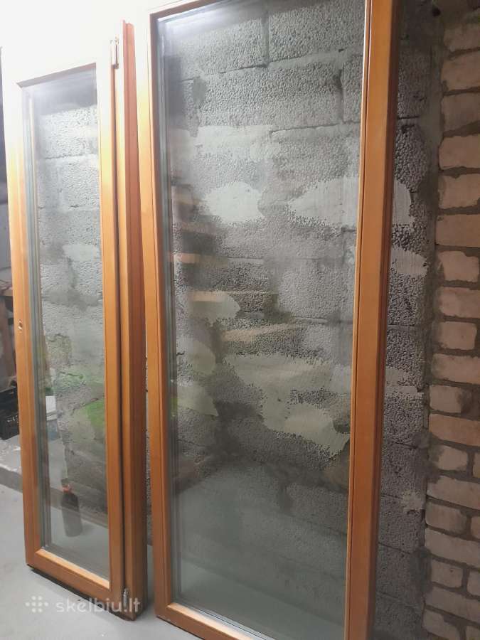 Naujas medinis langas puikios kokybės