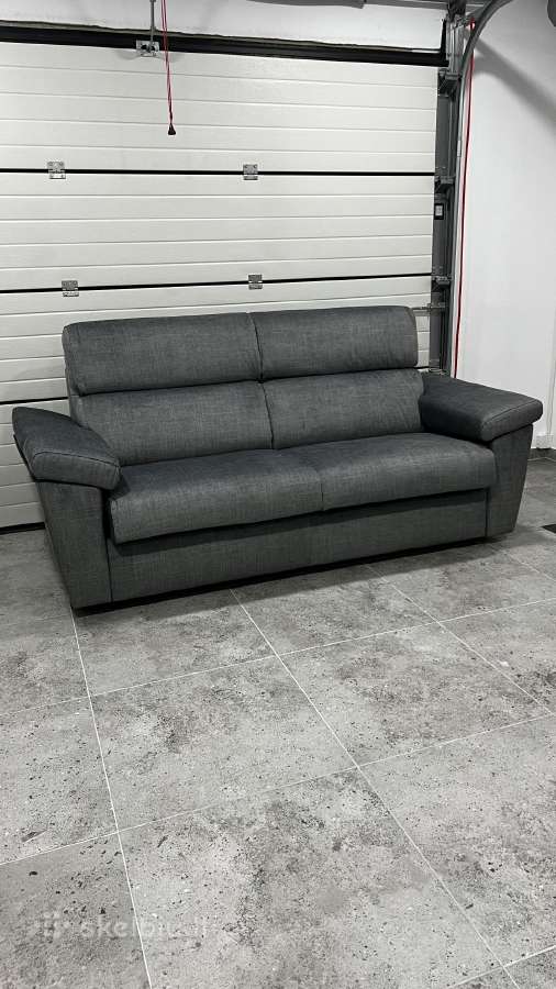 Nauja sofa lova