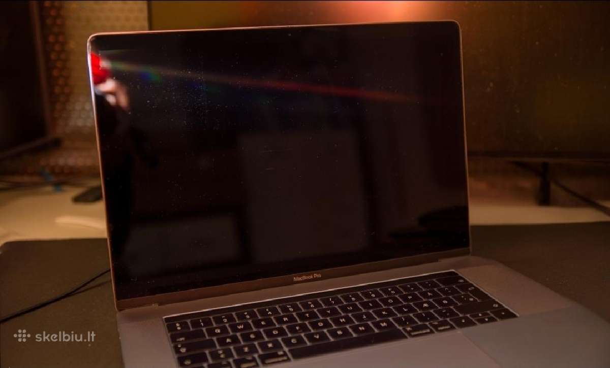 MacBook pro 15 nauja baterija I7 16gb 512gb pro560 - Skelbiu.lt