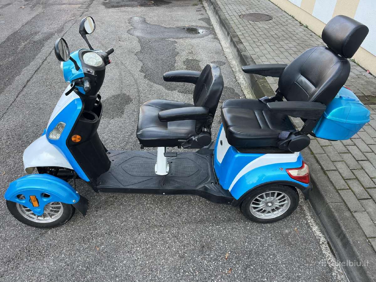 Parduodamas dvivietis elektrinis keturratis - nuotraukos Nr. 2