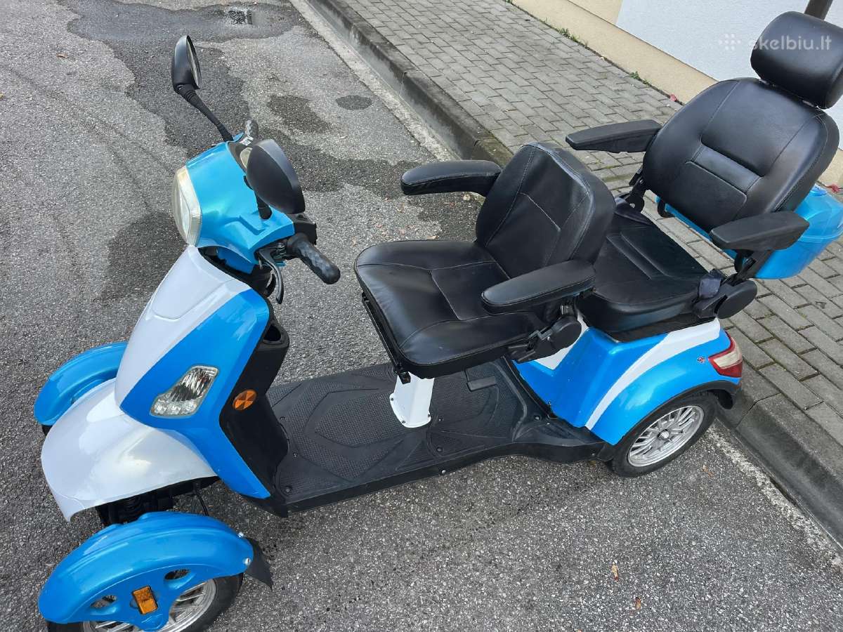 Parduodamas dvivietis elektrinis keturratis - nuotraukos Nr. 5