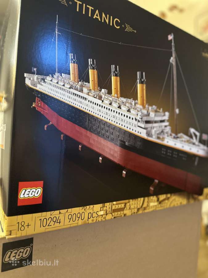 Lego 10294 - nuotraukos Nr. 2