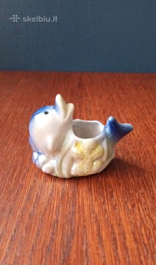 Delfino statulėlė, aukštis 5cm.