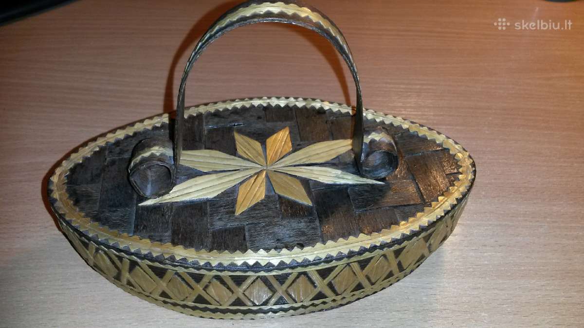 Nuostabi medinė dėžutė papuošalam,rankų darbo-5eur