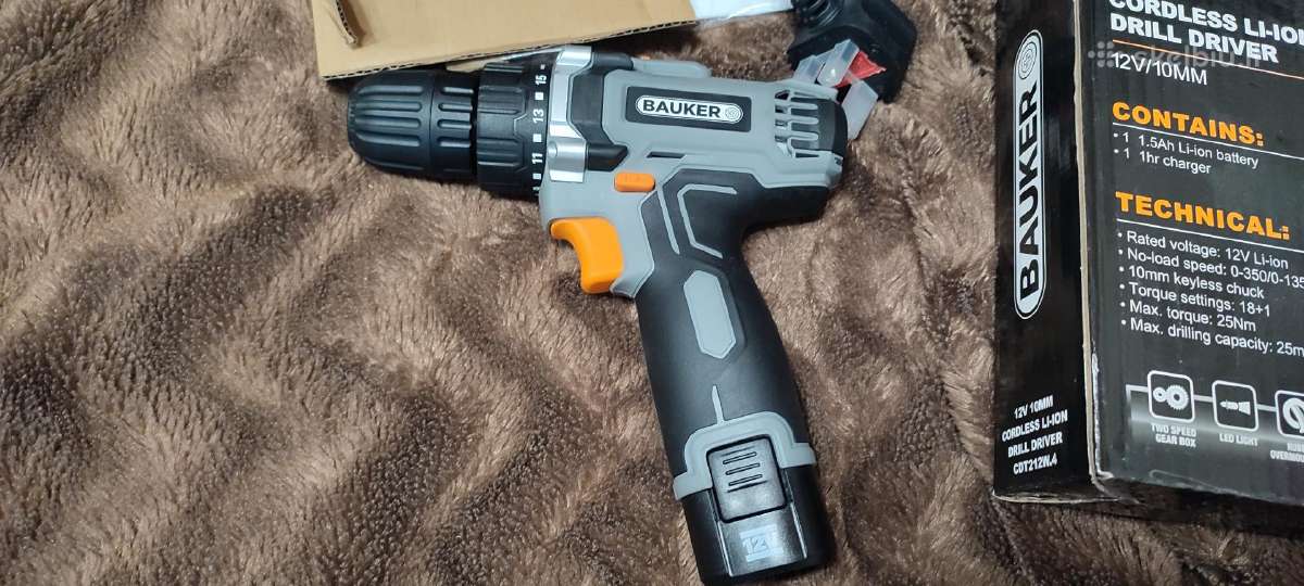 Bauker 12v Cdt212w.4 suktuvas gręžtuvas