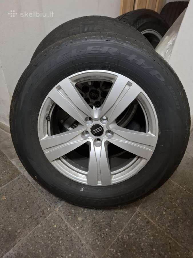 Audi Q7/q5 Bridgestone padangos su ratlankiais
