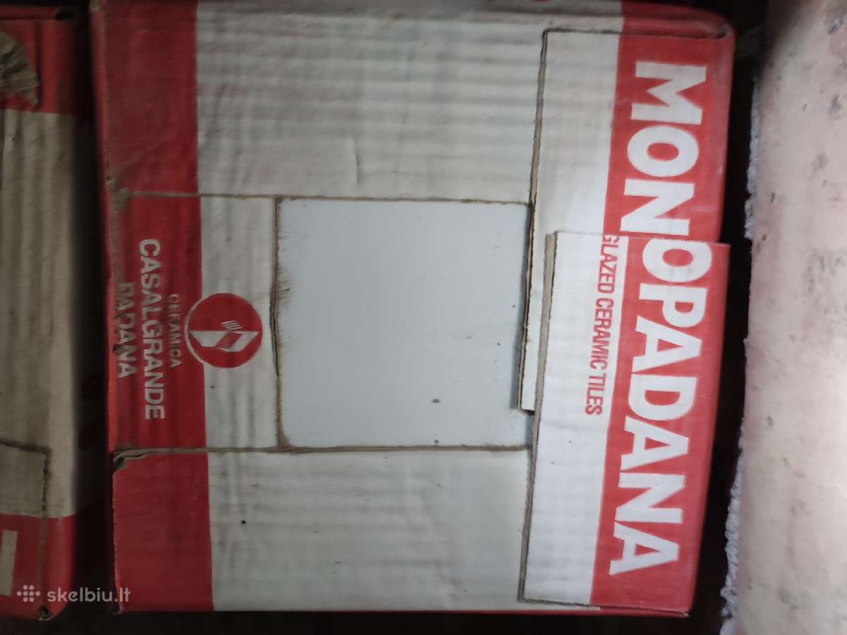 Baltos Itališkos plytelės 200x200x7
