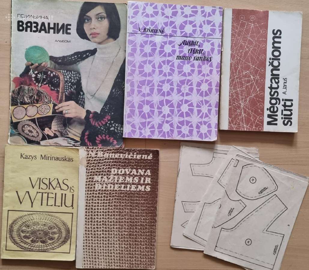 Knygos,žurnalai - nuotraukos Nr. 6
