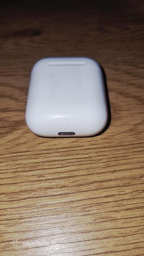 Ausiniu stotele airpod