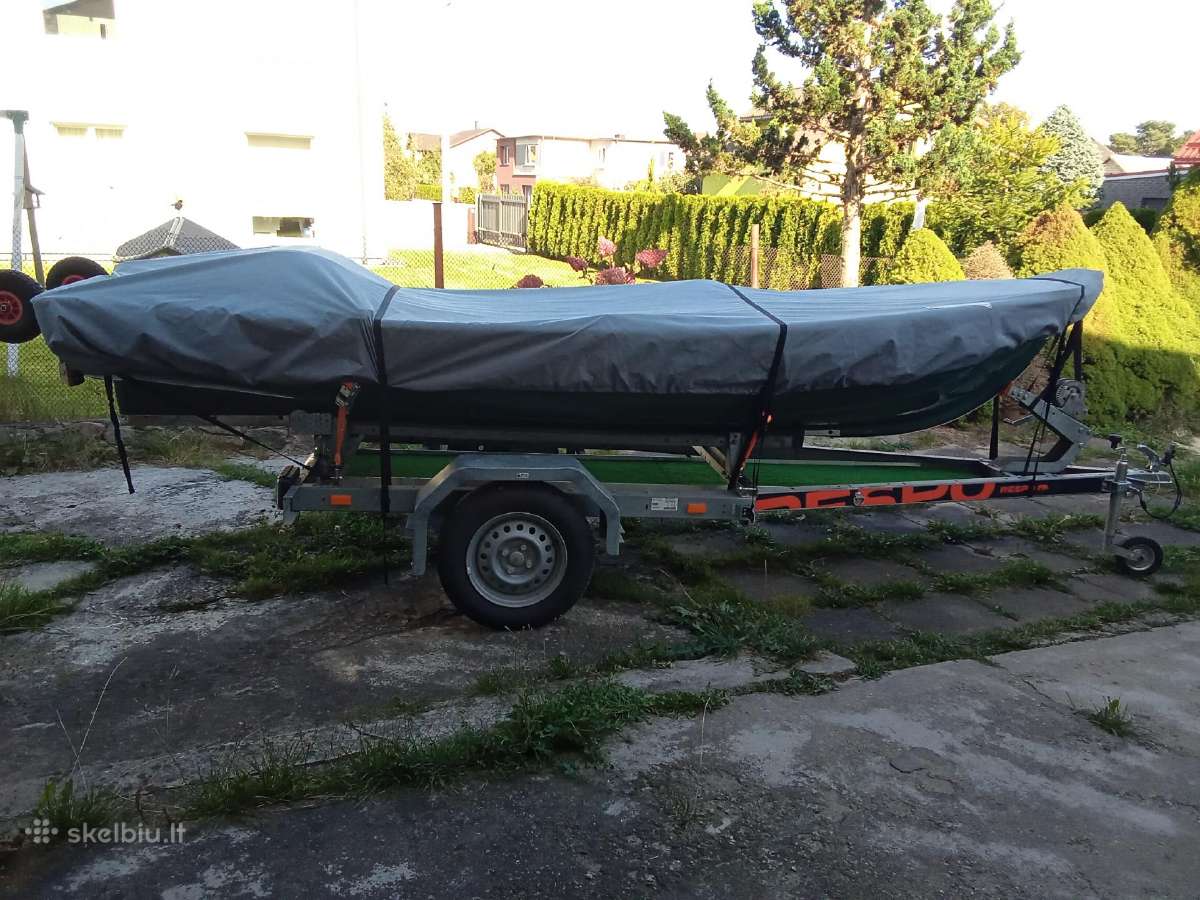 Valtis su priekaba
