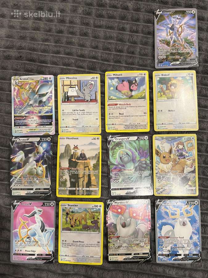 Pokemon kortelės