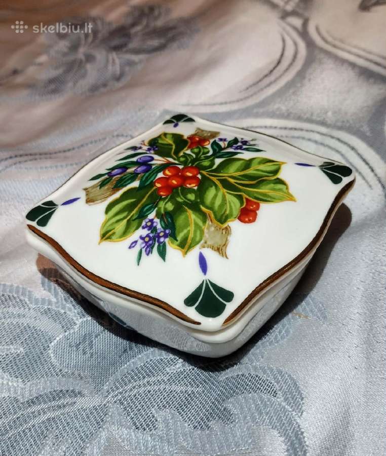 Porcelianinė smulkmenų dėžutė - nuotraukos Nr. 11