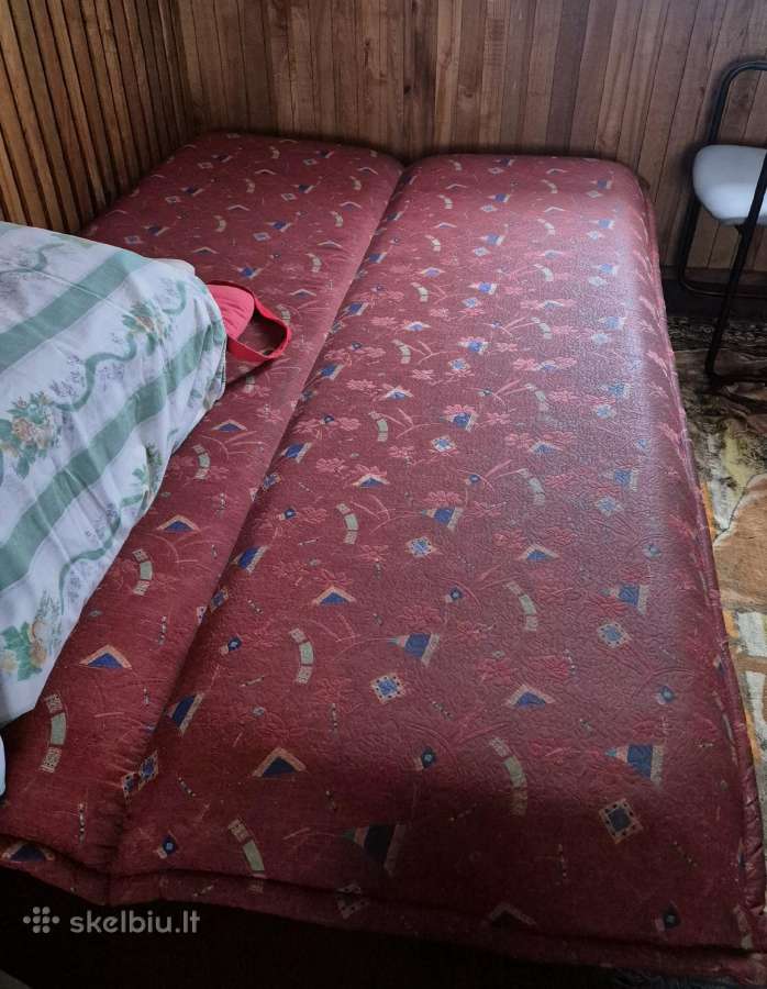 Ištiesiama Sofa lova