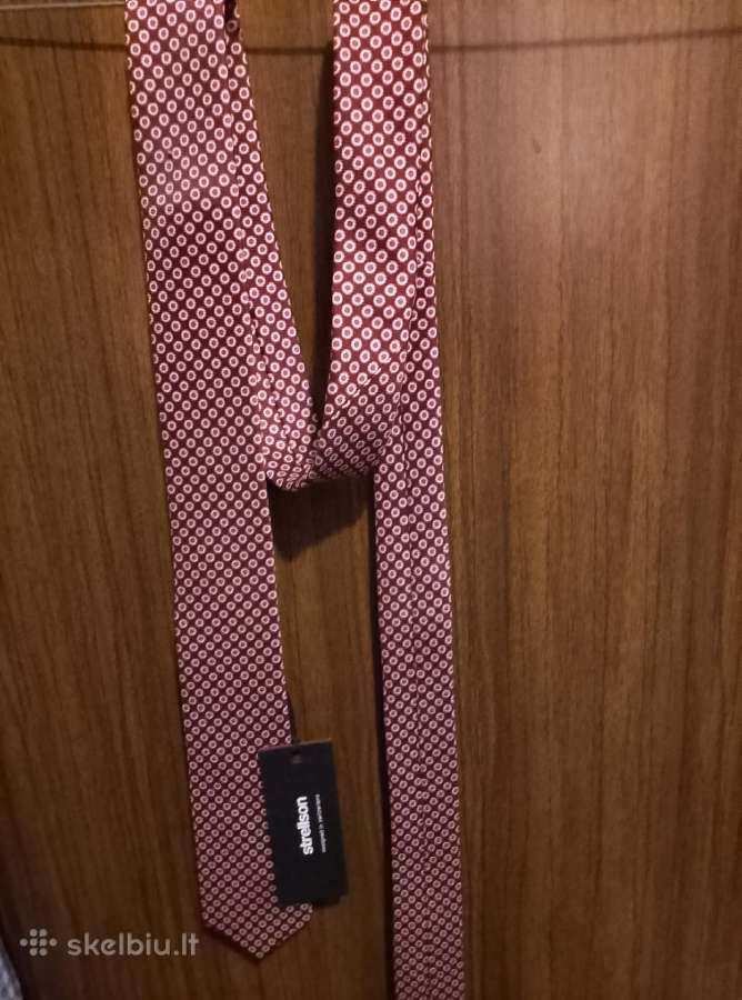Naujas su etiketėmis Strellson kaklaraištis.