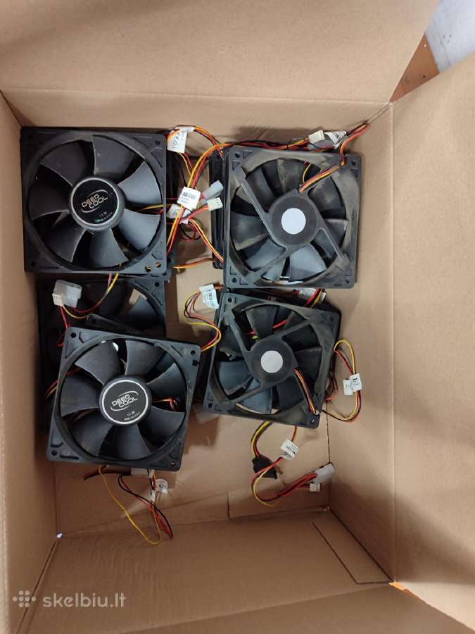 Naudoti kompiuterio ventiliatoriai deepcool 12cm