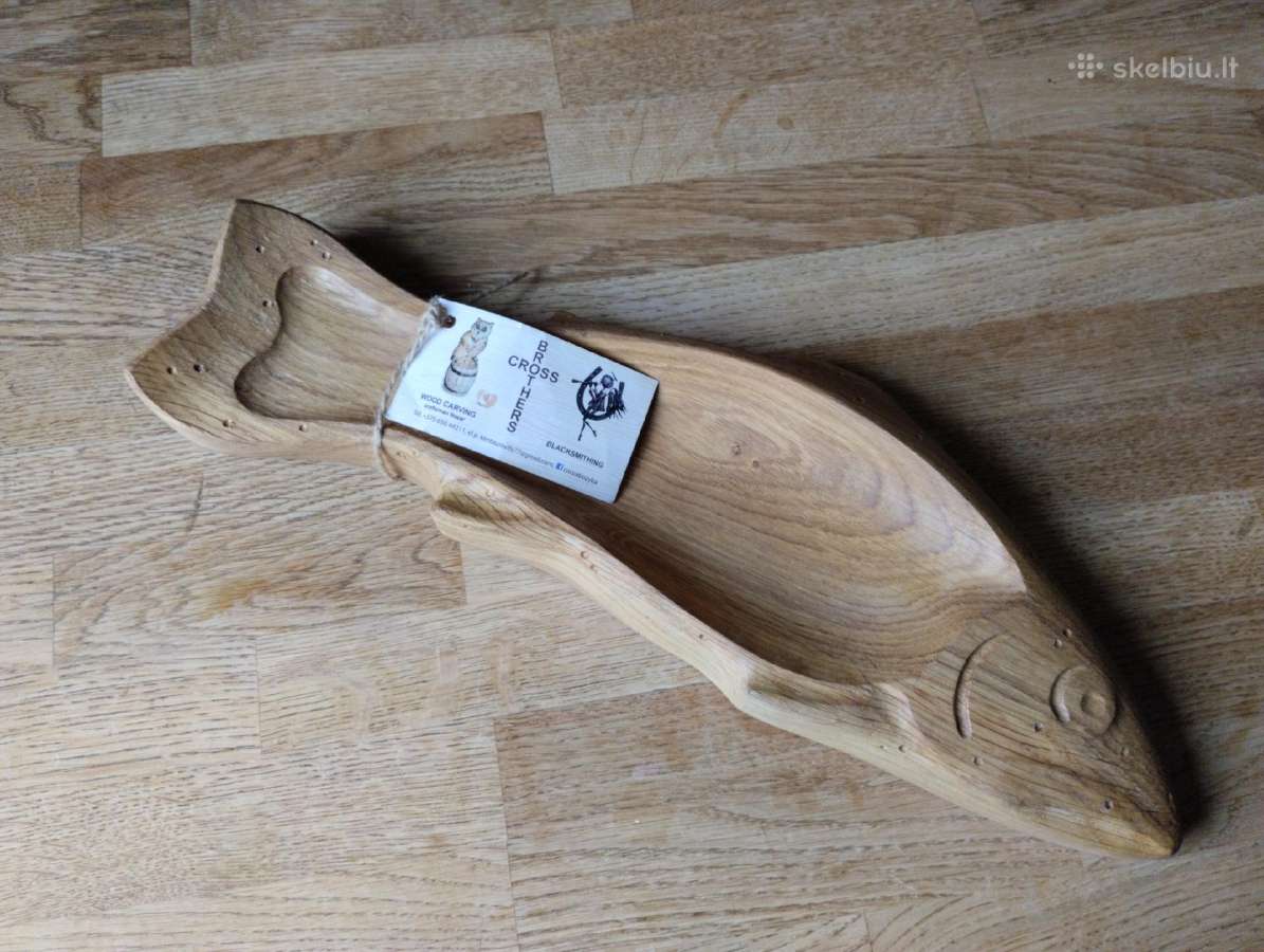 Medinis padėklas žuvis