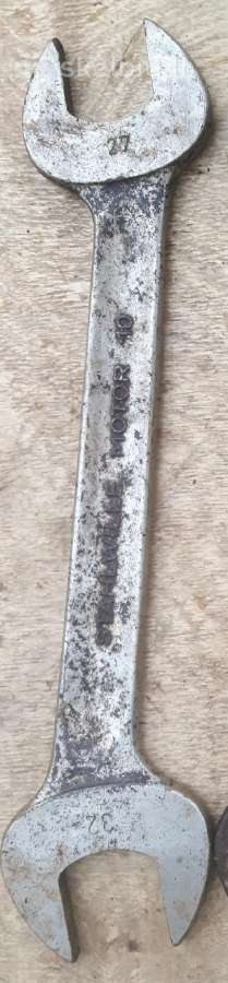 Raktas 27-32 1vnt.