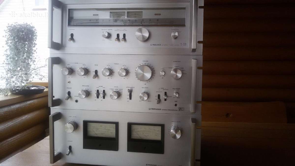 Pioneer Spec-4+spec-1