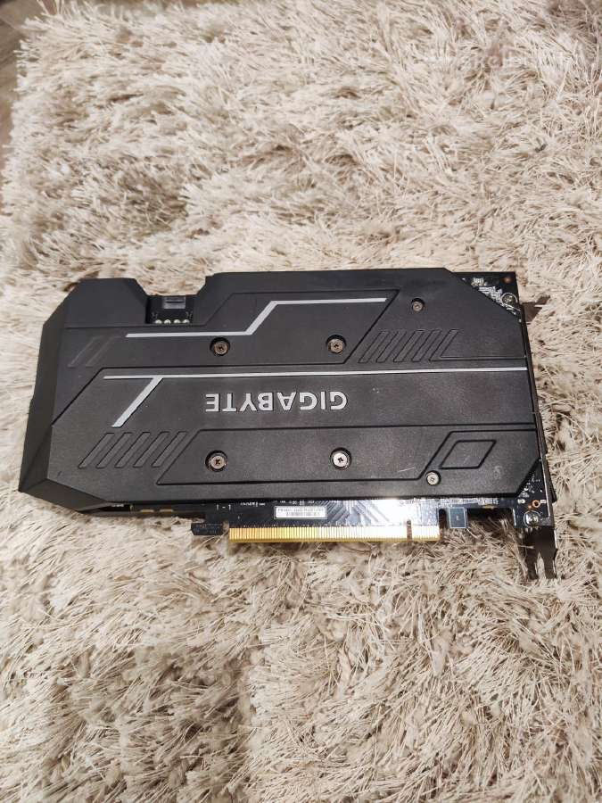 Gigabyte 1660 - nuotraukos Nr. 2