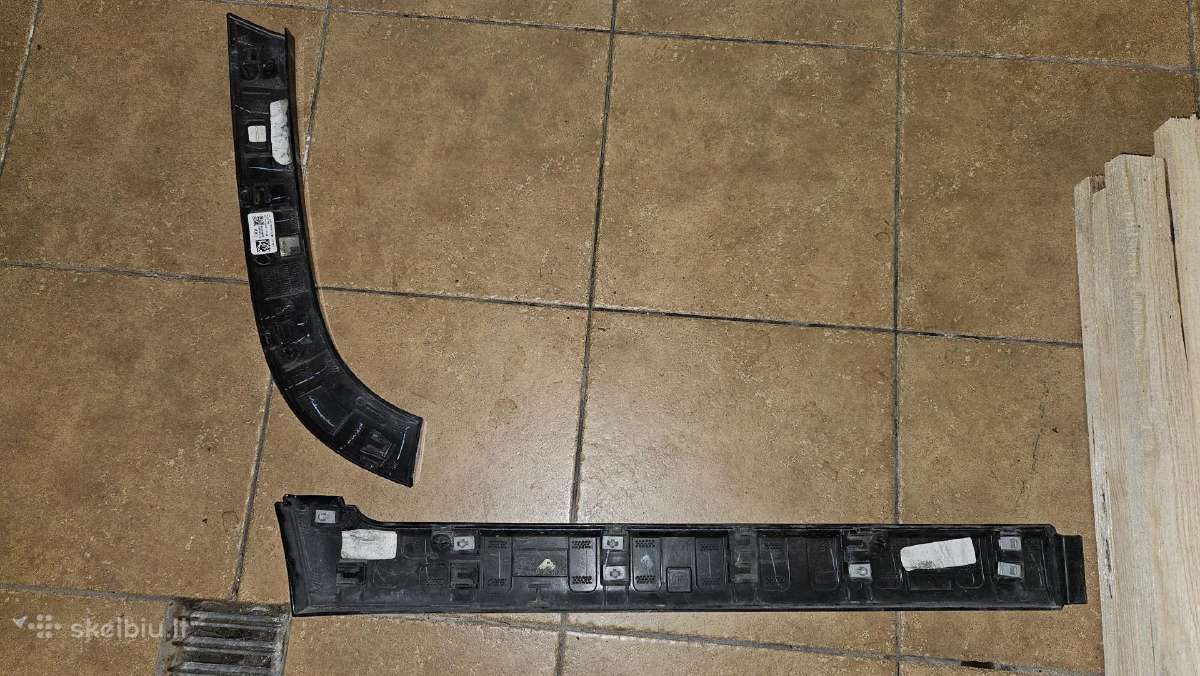 Jeep Grand Cheroker dalys - nuotraukos Nr. 12