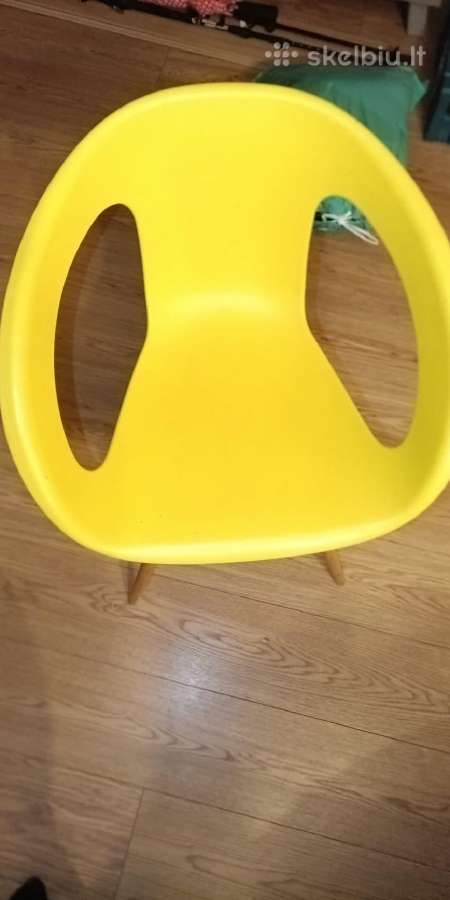 Chair kėdė