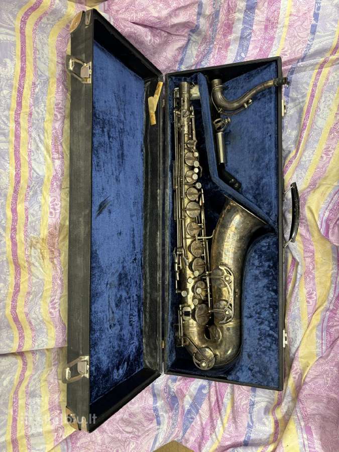 Pučiamieji muzikos instrumentai ir būgnai - Skelbiu.lt