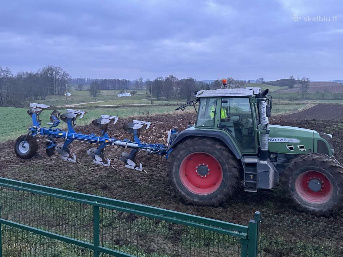 Traktorius fendt 820 - nuotraukos Nr. 8