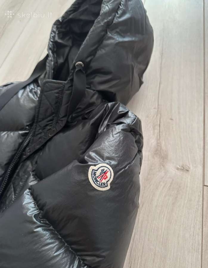 Moncler striuke - nuotraukos Nr. 10
