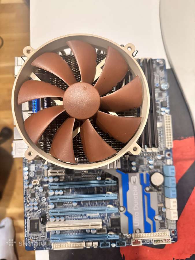 Gigabyte x58ud7 12gb RAM noctua cooler
