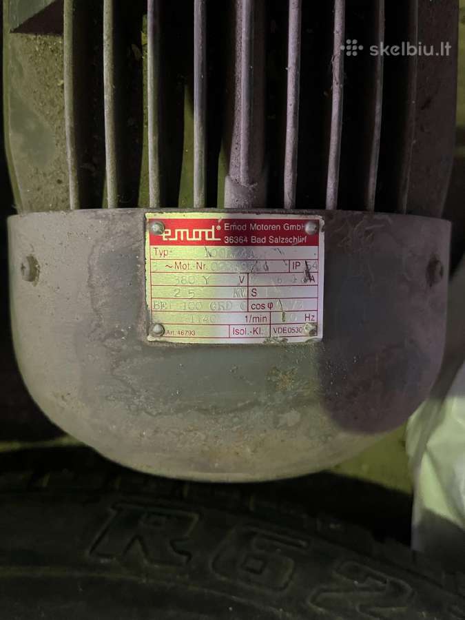 Parduodu elektros variklius 2,5 kw, 3 kw, 4/6 kw - nuotraukos Nr. 9