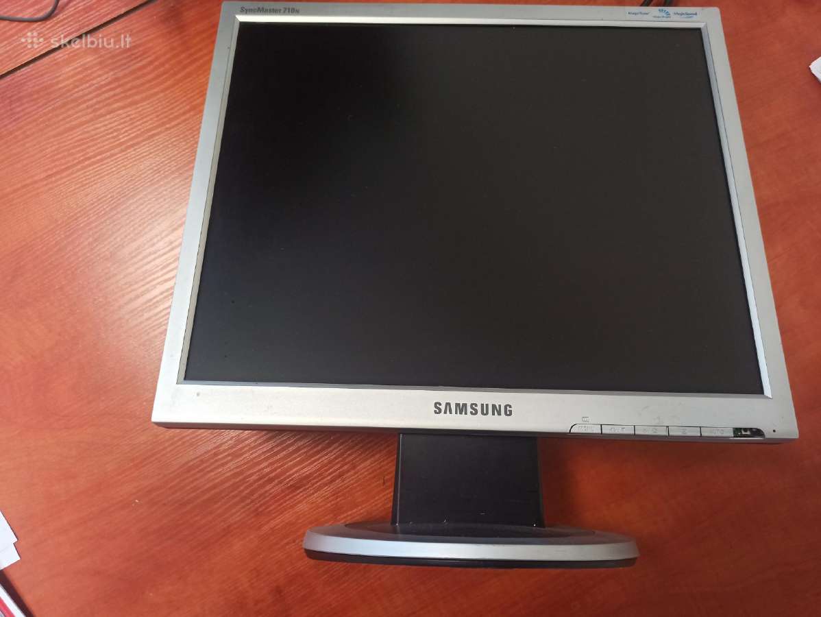 17" monitorius Samsung