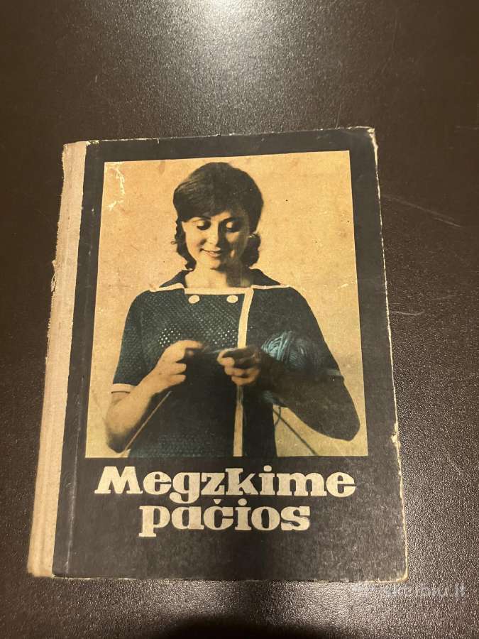 Sena knyga Megzkime pačios