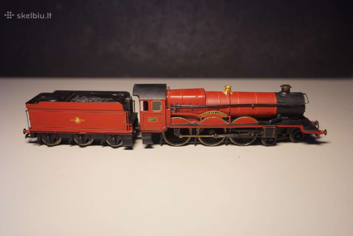 Hornby Hogwarts Express Starter Set ir kt