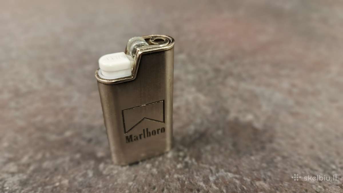 "Marlboro" žiebtuvėlis