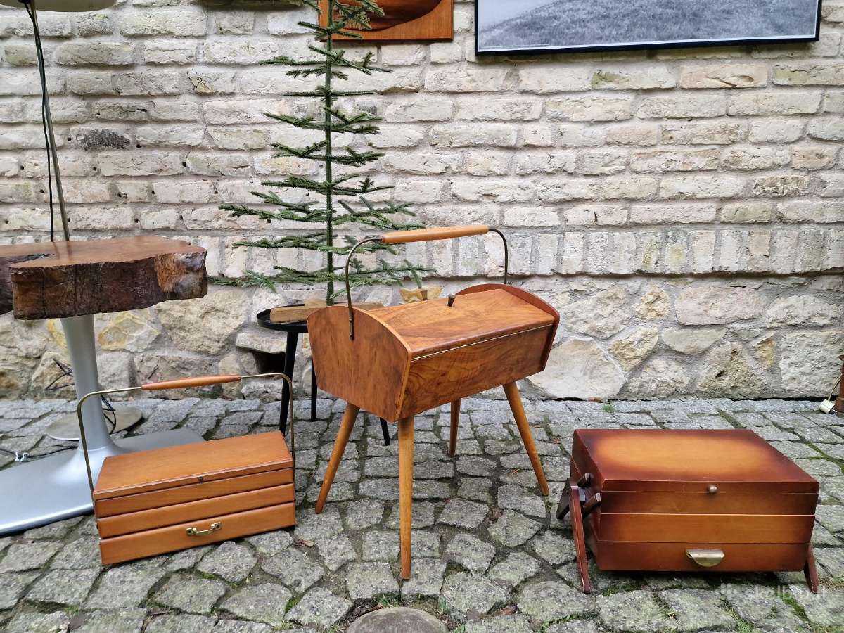 Vintažinės mid century rankdarbių dėžutės - nuotraukos Nr. 25