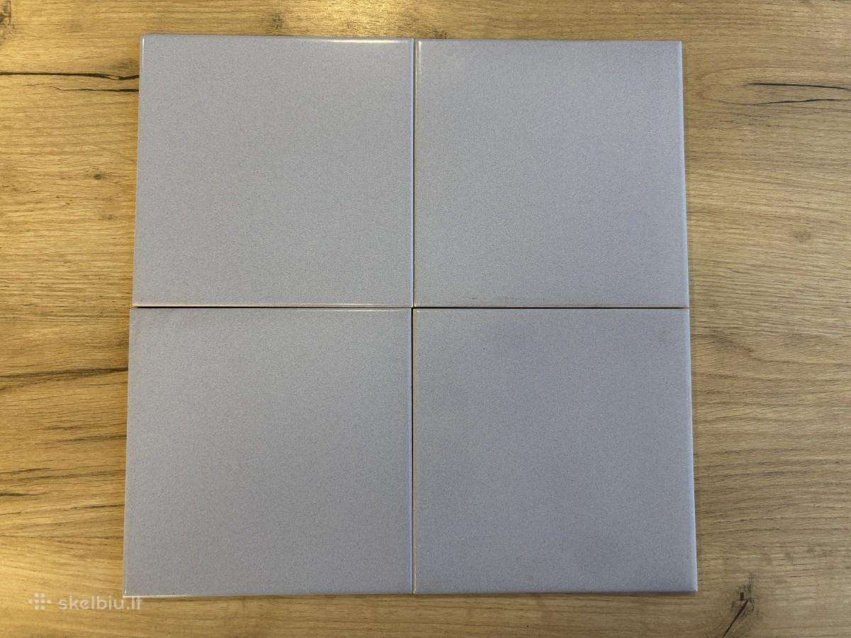 Vintažinės Bulgariškos plytelės 15x15cm, 65vnt.