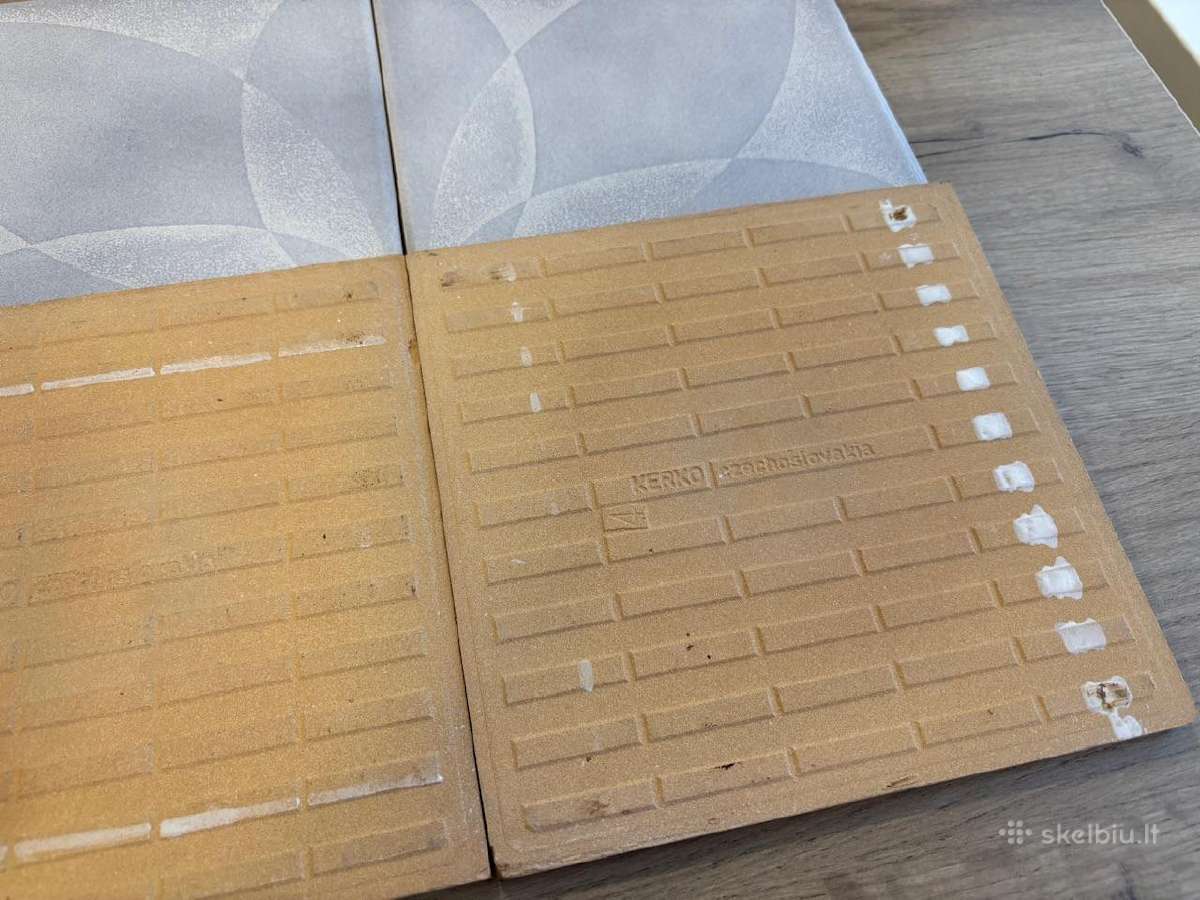 Vintažinės Čekoslovakiškos "Kerko" plytelės 20x20c - nuotraukos Nr. 3
