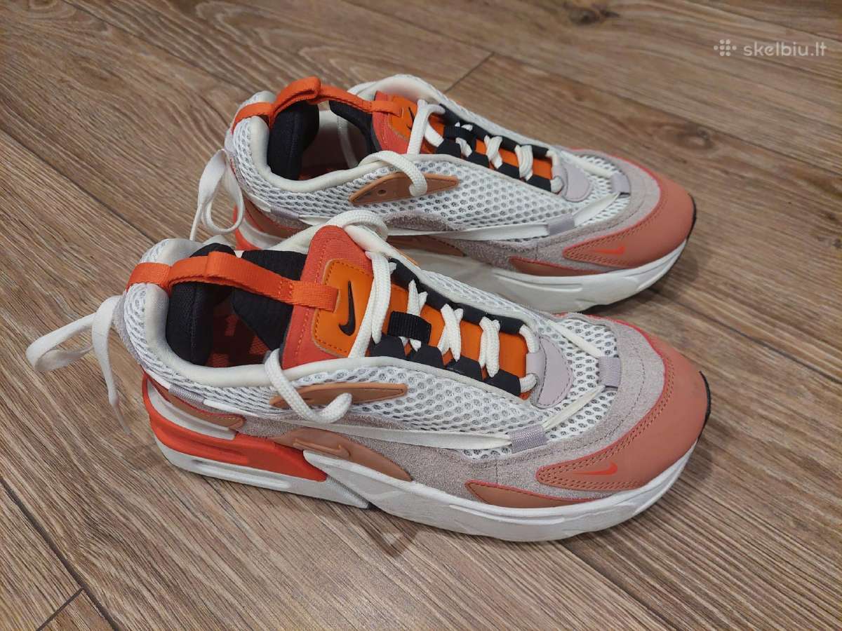 Nike sportbačiai - laisvalaikio batai
