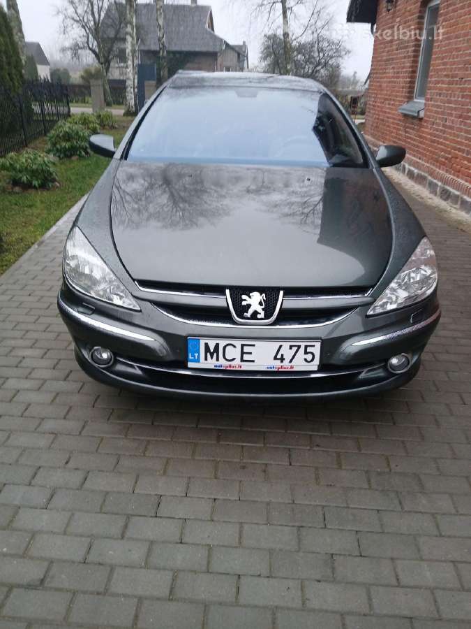 Parduodamas peugeot 607